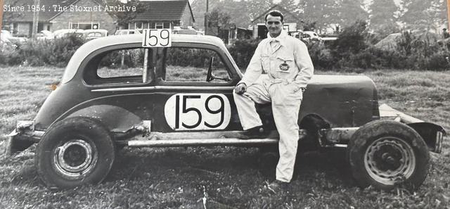 At Don Evett's farm, 1965 (courtesy Mick's wife)
