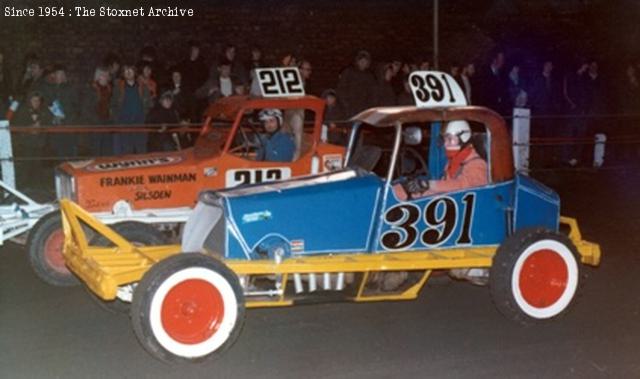 The ex-Doug Cronshaw car which Stuart nicknamed Pussycat and raced for a short time in early 1973. It was then sold to Dave Chisholm, who won the 1973, 1974, and 1975 World Finals in it.