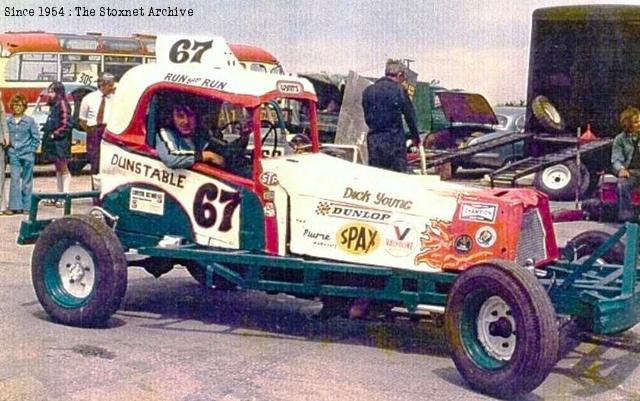 Brands Hatch 1975 (Dick Young collection)