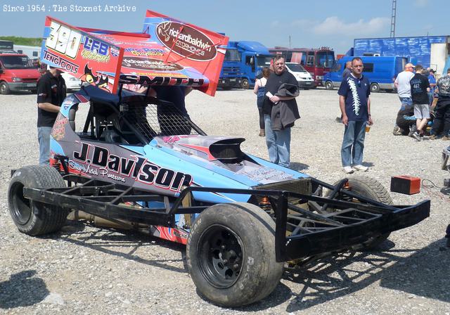Buxton, May 2014 (Andy Johnson photo)