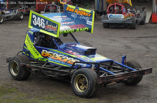 Hednesford, April 2018 (Andy Johnson photo)